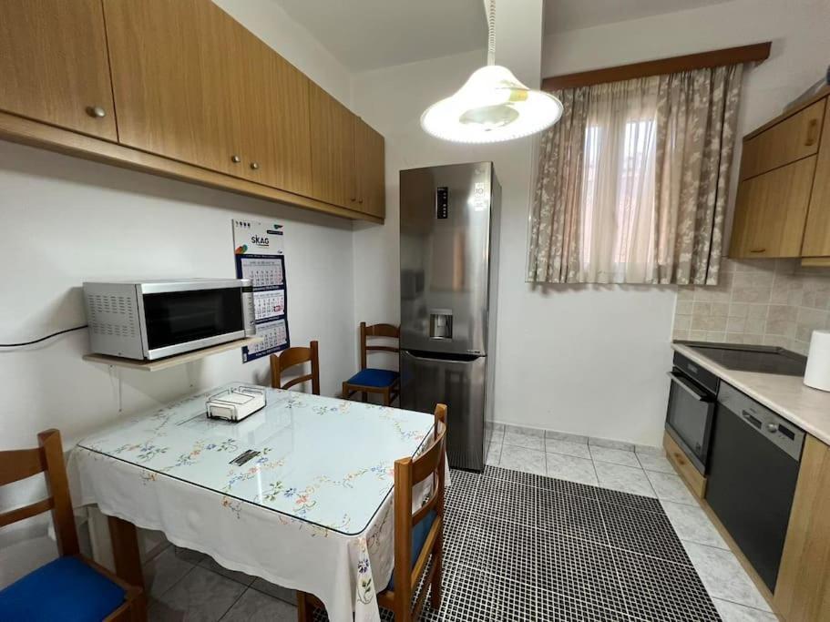 Local Apt Near City Lights 2 伊拉克利翁 外观 照片